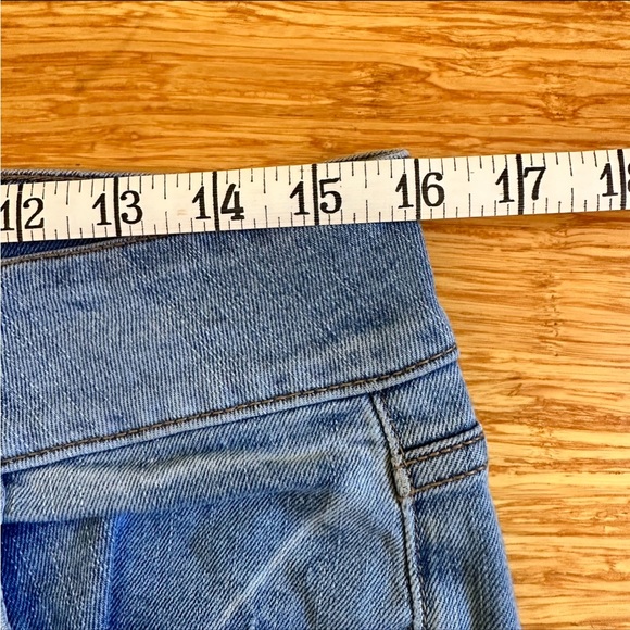 Women's Refuge Distressed Light Wash Skinny Jeans Size 10 - Picture 6 of 10